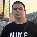 Знакомства: Артём, 21 год, Армянск