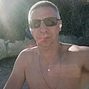 Знакомства: Антон, 45 лет, Керчь