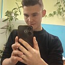 Знакомства: Илья Баделин, 21 год, Волгореченск