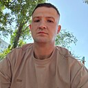 Знакомства: Юрий, 31 год, Волгоград