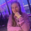 Знакомства: Карина, 28 лет, Екатеринбург