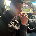 Знакомства: Вадим, 24 года, Владикавказ