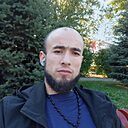 Знакомства: Одилжон, 28 лет, Волжский