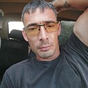 Знакомства: Виктор, 35 лет, Фролово