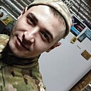 Знакомства: Иван, 30 лет, Псков
