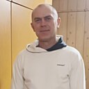 Знакомства: Вася, 40 лет, Кельце