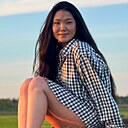 Знакомства: Арина, 25 лет, Якутск