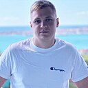 Знакомства: Максим, 28 лет, Саратов