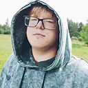 Знакомства: Максим, 18 лет, Глазов