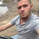 Знакомства: Максим, 21 год, Лепель