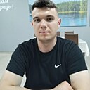 Знакомства: Илья, 22 года, Луга