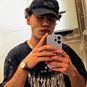 Знакомства: Aziz, 24 года, Якутск