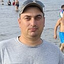 Знакомства: Виктор, 38 лет, Котельниково