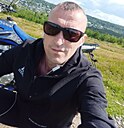 Знакомства: Макс, 38 лет, Златоуст