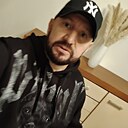 Знакомства: Артем, 40 лет, Витебск