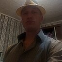 Знакомства: Антон, 38 лет, Калининград