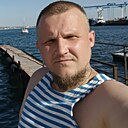 Знакомства: Денис, 32 года, Краснодар