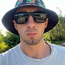 Знакомства: Евгений, 33 года, Бахчисарай