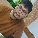 Знакомства: Элнур, 37 лет, Партизанск