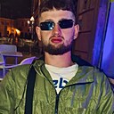 Знакомства: Olegator, 27 лет, Люблин