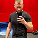 Знакомства: Денис, 31 год, Белгород