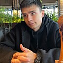 Знакомства: Илья, 20 лет, Новомосковск