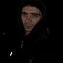 Знакомства: Ян, 29 лет, Чернигов