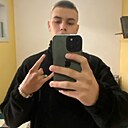 Знакомства: Максим, 19 лет, Красноярск