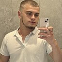 Знакомства: Олег, 20 лет, Алчевск