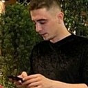 Знакомства: Дмитрий, 27 лет, Октябрьский (Московская Область)