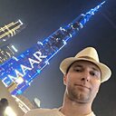 Знакомства: Александр, 35 лет, Снежное