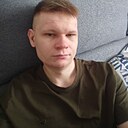 Знакомства: Валентин, 27 лет, Ярославский