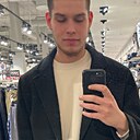 Знакомства: Кирилл, 22 года, Саратов