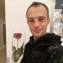 Знакомства: Евгений Шевченко, 38 лет, Волжский