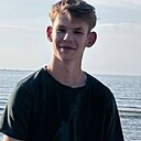 Знакомства: Максим, 18 лет, Пенза