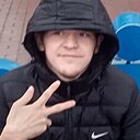 Знакомства: Давид, 21 год, Железногорск