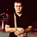 Знакомства: Кирилл, 24 года, Энем