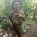 Знакомства: Евгений, 34 года, Ялта