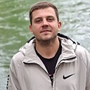 Знакомства: Илья, 24 года, Волгодонск