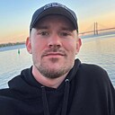 Знакомства: Илья, 35 лет, Москва