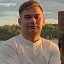 Знакомства: Максим, 21 год, Кострома
