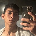 Знакомства: Giorgi, 21 год, Азов