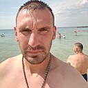 Знакомства: Артём, 37 лет, Красноперекопск