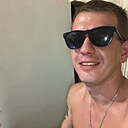 Знакомства: Александр, 31 год, Брянск