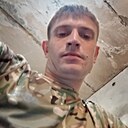 Знакомства: Роман, 28 лет, Медвенка