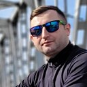 Знакомства: Андрей, 32 года, Брянск