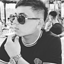 Знакомства: Саш, 25 лет, Владивосток