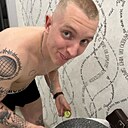 Знакомства: Артем, 24 года, Алексеевка (Белгородская Обл)