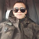 Знакомства: Игорь, 28 лет, Новотитаровская