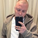 Знакомства: Владислав, 25 лет, Москва